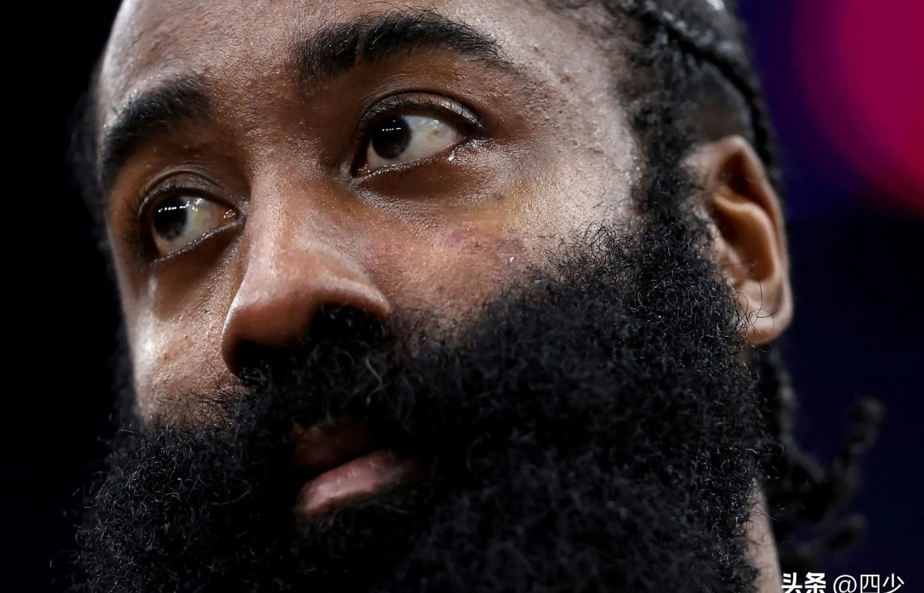 爱游戏下载包含哈登连续十五场比赛得分超过晋级下一阶段，快船不断突破！引发球迷热议的词条