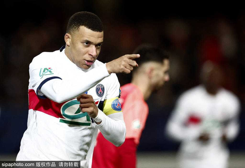 爱游戏关于集结日阿森纳调整名单以备法国杯，造点机会环节打磨，底气十足，赛季目标并未改变的信息